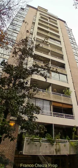 Departamento En Arriendo De 3 Dorm. En Vitacura