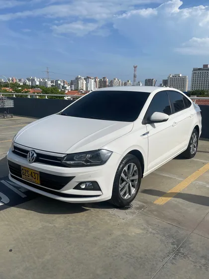 Volkswagen Virtus 1.6 Highline