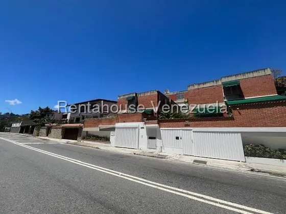 Ma - Casa En Venta Los Naranjos Con Área De Esparcimiento- 26-13808