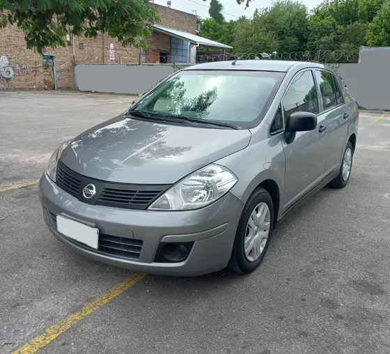 Nissan Tiida 1.6 Drive Sedan Mt