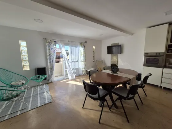 Departamento A 150mts Del Mar En La Lucila (1646)