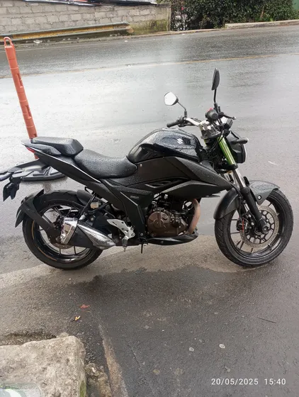 Vendo Gixxer 250 Matrícula En Florida Valle $11 Millones