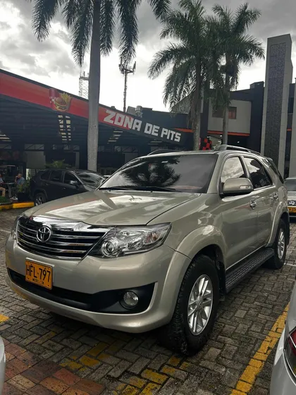 Toyota Fortuner 2.7l