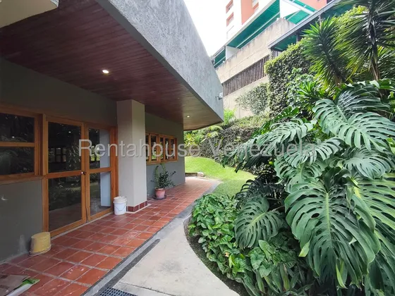 Apartamento En Venta En Los Naranjos Del Cafetal 25-24206 As