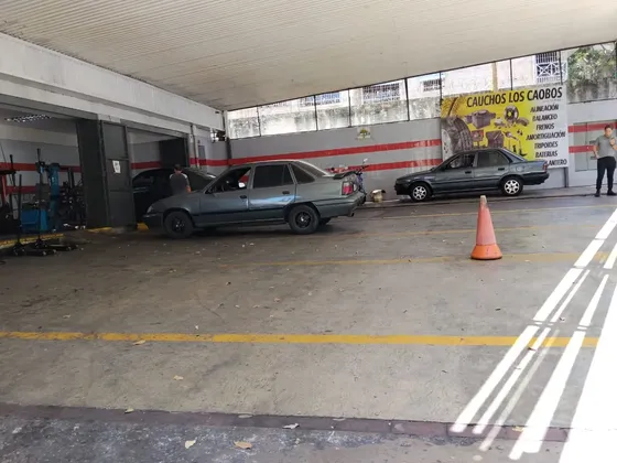En Venta Propiedad Con Cauchera En Los Caobos. (r.o)