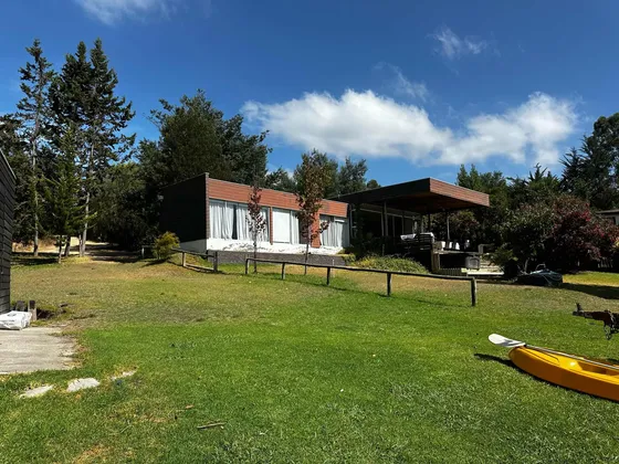 Vendo Linda Casa Mediterranea 3d3b Orilla Lago Rapel Piscina