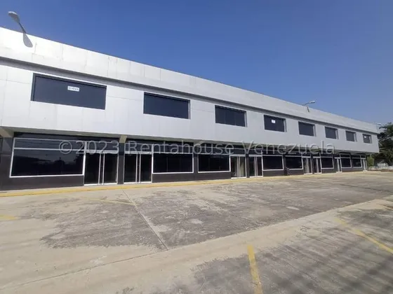 Nave Empresarial Venta Urb. La Quizanda  Zona Industrial Valencia Carabobo Leida Falcon Lf3-25013