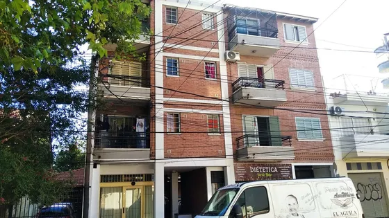 Departamento En Venta En Caseros