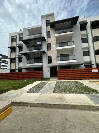 Alquilo Apartamento Nuevo En Las Américas, Residencial Corales Del Caribe Edif 16 Apart. 3b 