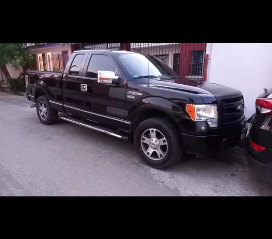 Ford F-150 3.7 Xl Cabina Y Media 4x2 Mt