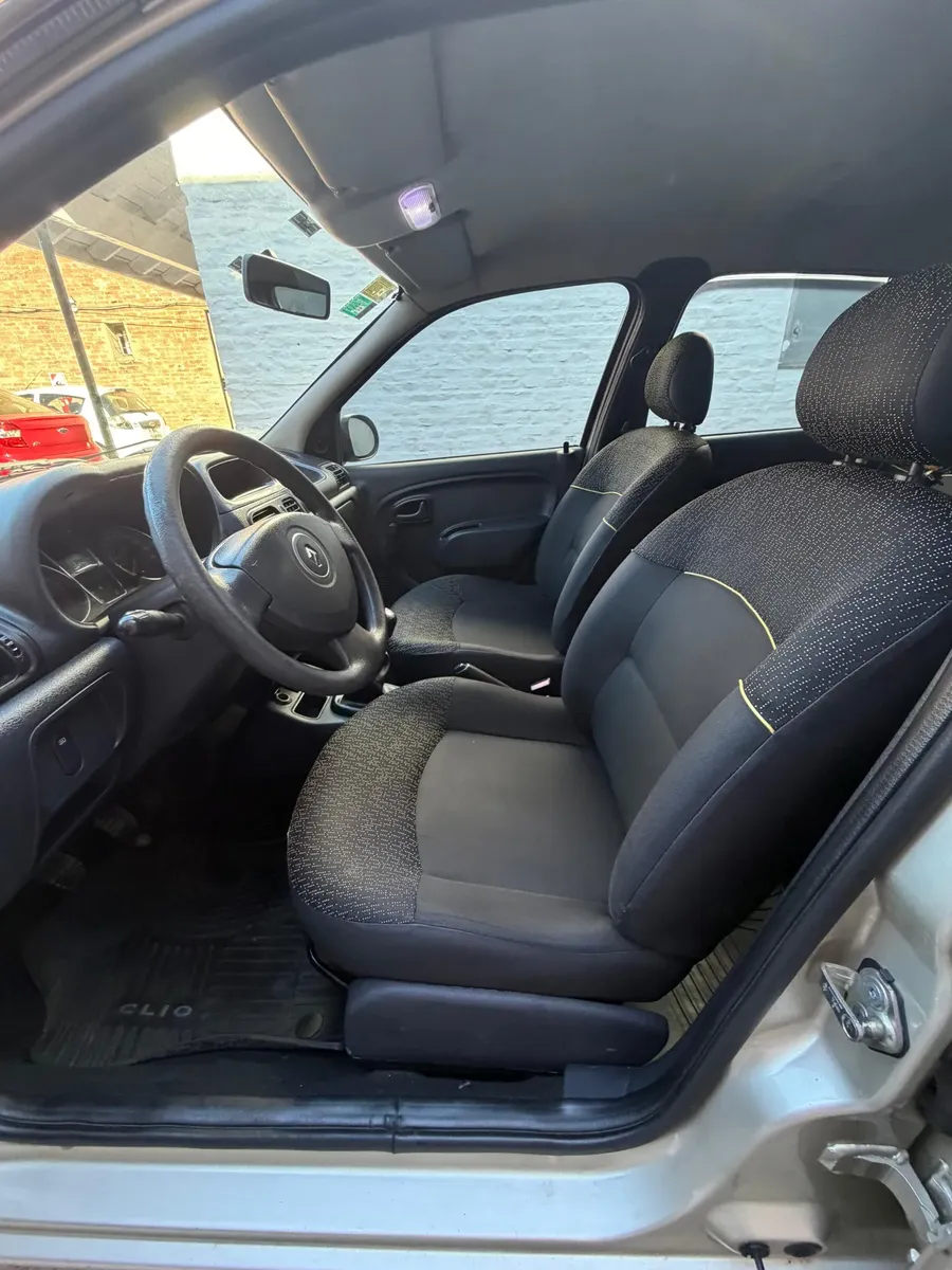 Renault Clio 1.2 Mío Expression Pack I5415595833773363211