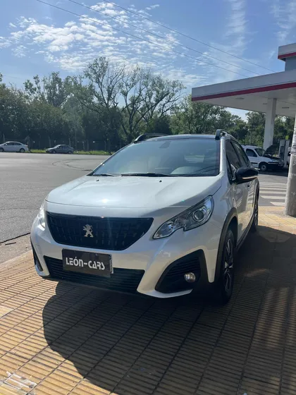 Peugeot 2008 1.6 Feline Am20