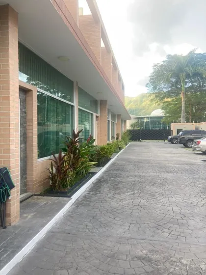 V.larez Vende Town House Residencias Antares Home Plth-337