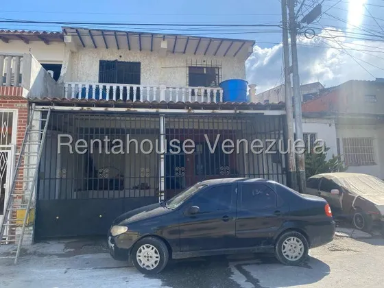 Milagros Inmuebles Casa Venta Cabudare Lara Av Intercomunal Barquisimeto Acarigua Divina Pastora Economica Residencial Economico Código Inmobiliaria Rent-a-house  25-10178