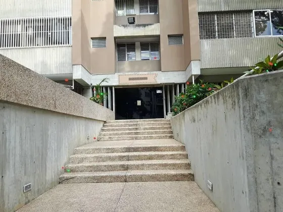 Apartamento En Venta En Clnas. De La California (macaracuay) Fjg 25-14355