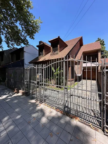 Casa En Lomas De Zamora Oeste