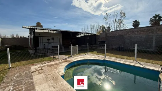 Casa En  Venta En Guaymallen 