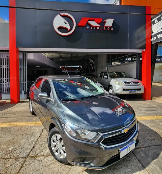 Chevrolet Onix 1.0 Lt Spe/4