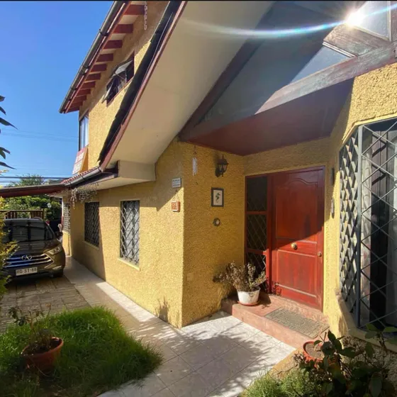 Venta Amplia Casa En Quilpue Muy Central!