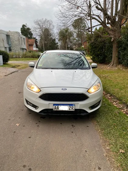 Ford Focus Iii 2.0 Se Plus Mt