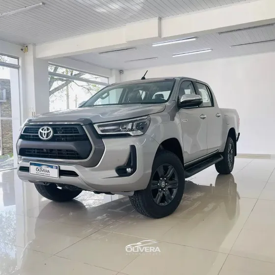 Toyota Hilux Srv 4x2