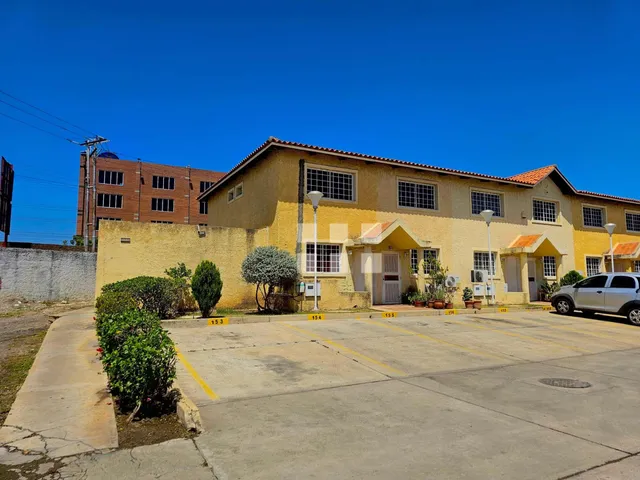 Venta De Townhouse Resd. Casas Del Sol Nueva Barcelona
