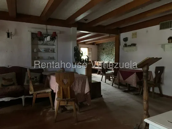 Casa Comercial En Venta El Hatillo Cda 25-18520 Yf