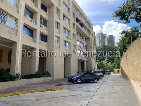 Alquiler De Apartamento En Los Samanes, Mls 25-23466, Ycl.