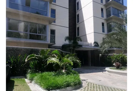 Vendo Apartamento 320m2 Altamira 0323