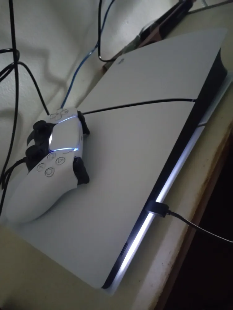 PS5 Slim Digital desembalado