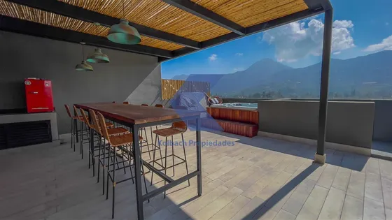 Venta Penthouse Triplex Vista Despejada Cerro Manquehue