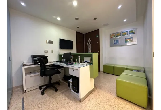 Venta Consultorio Medellin Poblado Ciudad Del Rio 