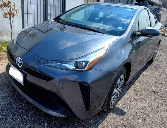 Toyota Prius 1.8 Base Cvt