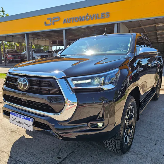 Toyota Hilux 2.8 Tdi Cd Srv Plus 4x4 At Tss