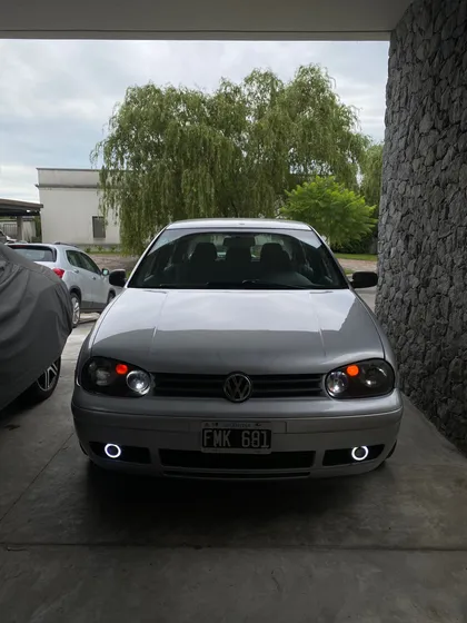 Volkswagen Golf 1.6 Comfortline