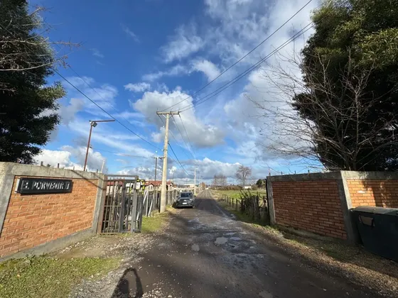 A Solo 1,6 K. Minutos Del Centro De La Ciudad.