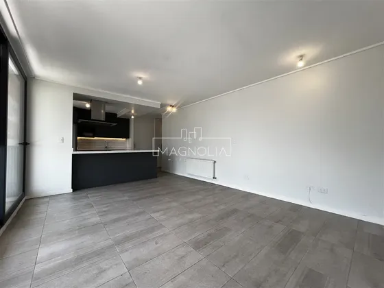 Departamento En Venta De 3 Dorm. En Lo Barnechea