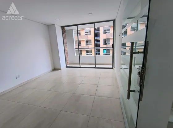 Arriendo Oficina En El Portal