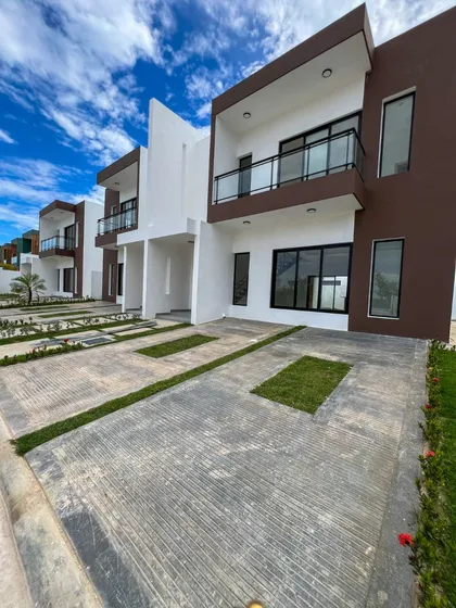 Villas En Venta En Costa Cana, Punta Cana, 3 Habitaciones Con Piscinas Privada.