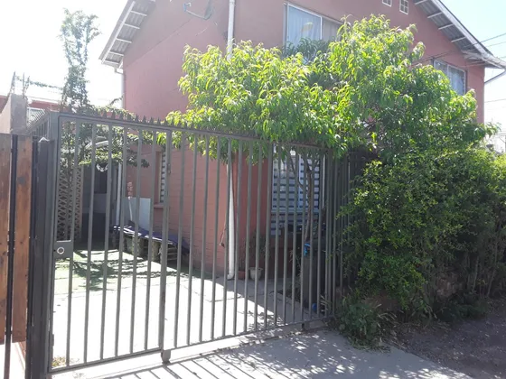 Vendo Casa 2 Dormitorios Comuna Peñaflor