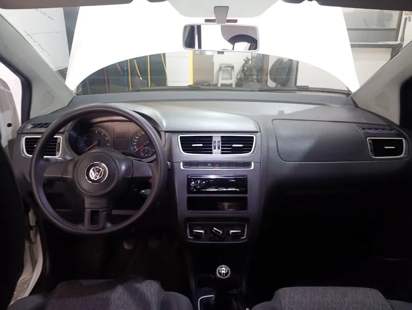Volkswagen Fox 2014 1.6 Vht Trend Total Flex 5p — foto 8