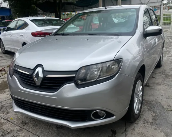 Renault Logan 1.6 Zen Mt