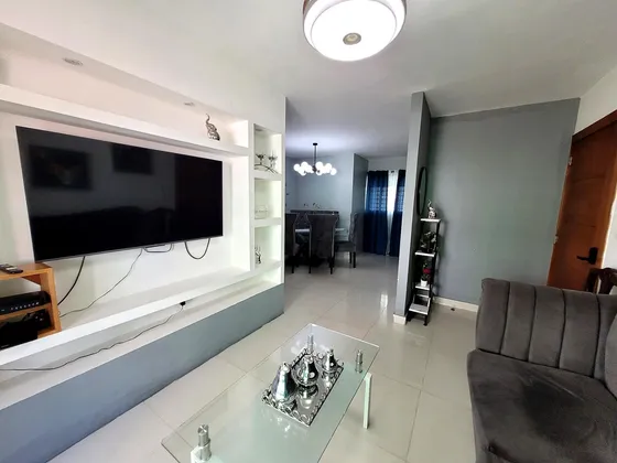 Apartamento Amueblado En Alquiler En El Ensanche Isabelita  3 Habitaciones
