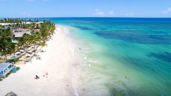 Turnkey And Ready To Move-in! Modern Villa In The Great White Sands Beach Area!