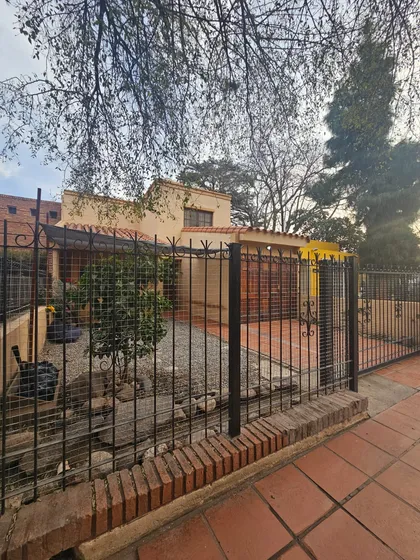 Venta Duplex En Zona Norte En Excelente Zona! -  3 Dormitorios C Gran Patio C Pileta !! No Te Lo Pierdas!!