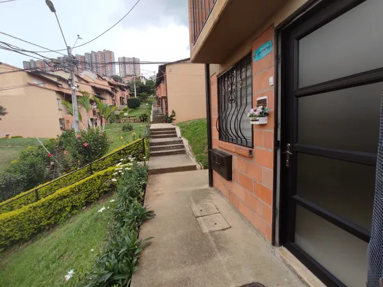 Casa En Venta  Urbanización Altos De La Macarena   