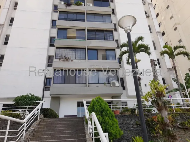 Apartamento Alquiler Manzanares Calle Oeste. Caracas. Ar. Mls # 25-13674