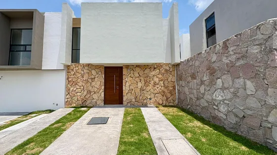 Se Renta Casa En Zibatá