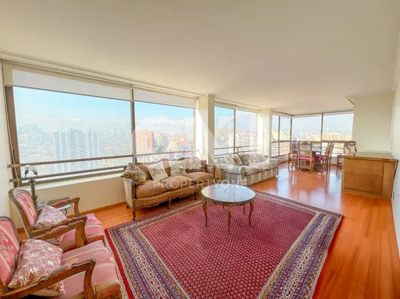 Departamento En Venta Las Condes / Estadio Español / 4 Dorm