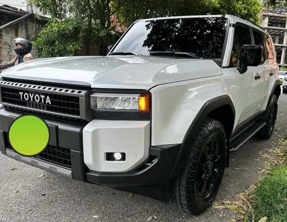 Toyota Prado First Edition 2.4 At